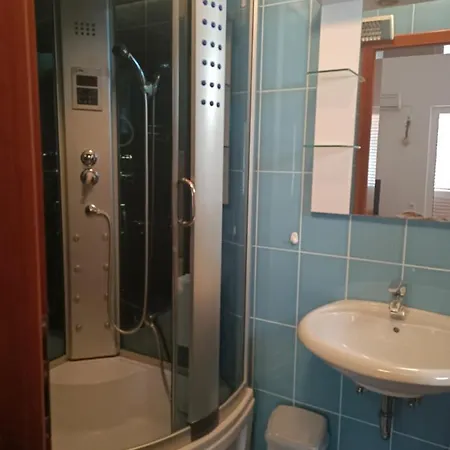 Blue Seagull - Seafront Apartment